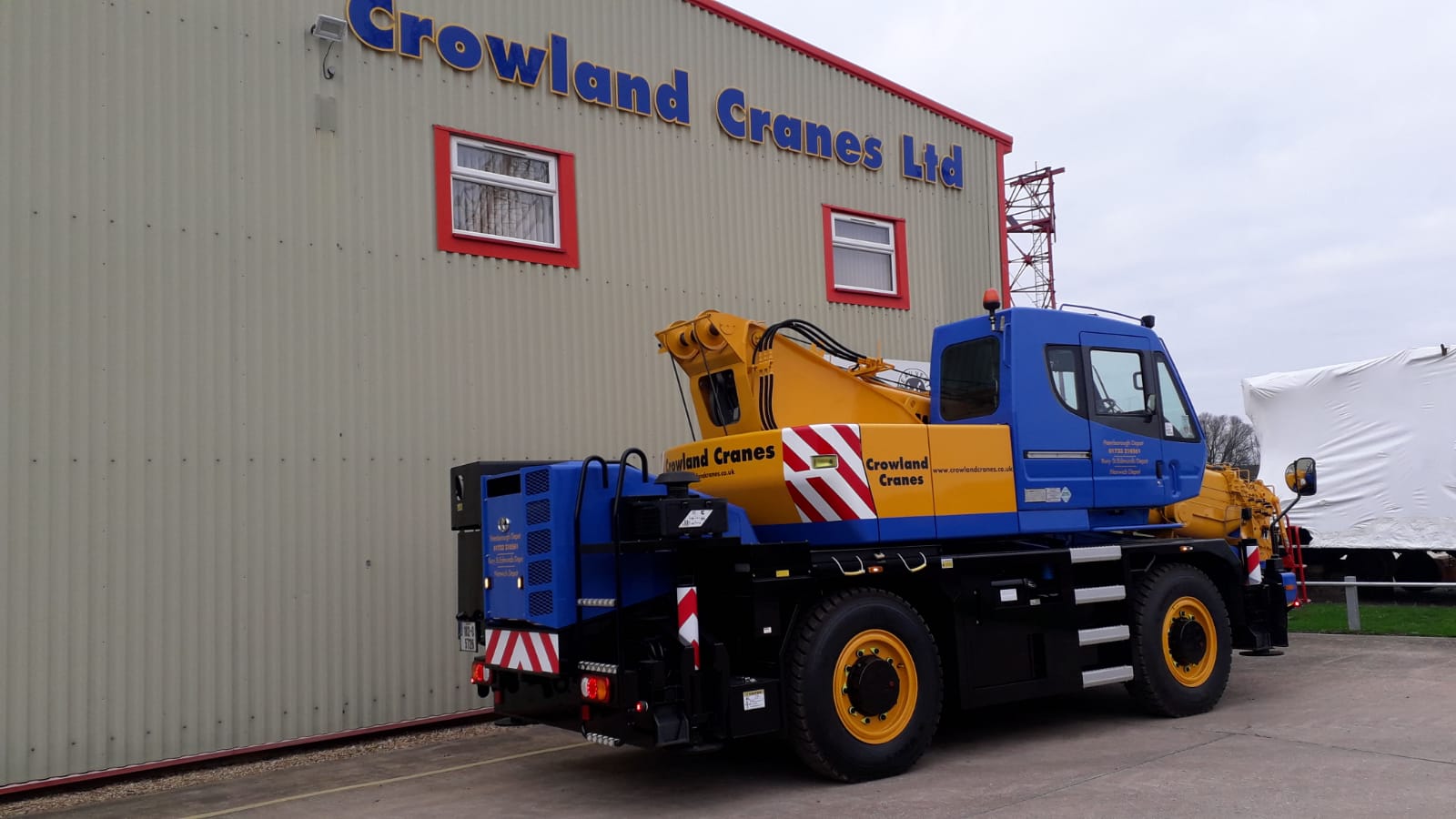 Crowland’s new Kato CR-200Rf